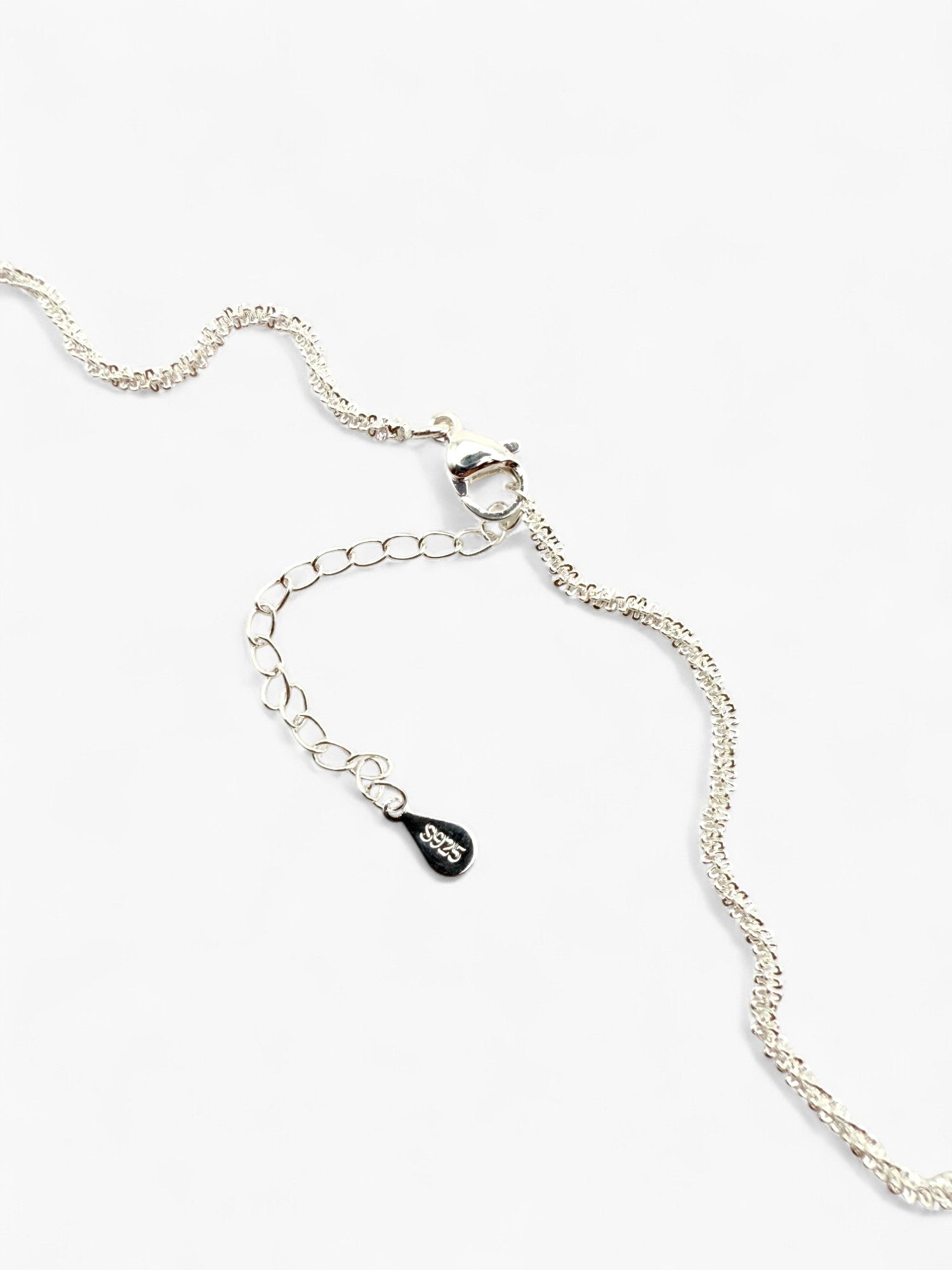 TEMPLA luna vestige necklace